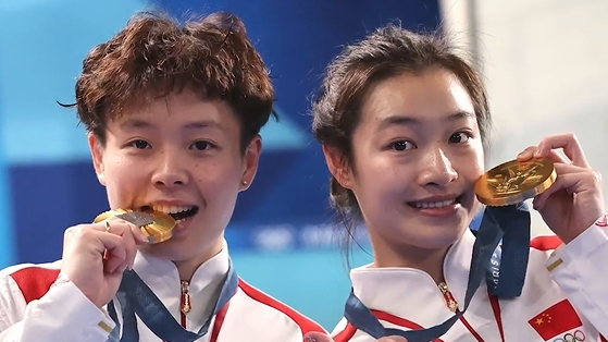 金牌特写！中国队连夺2金！