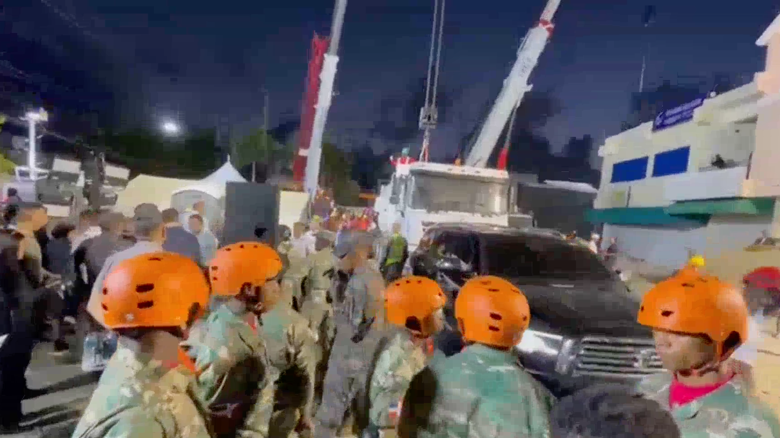 多米尼加夜总会坍塌：死伤人数持续上升 总统宣布全国哀悼