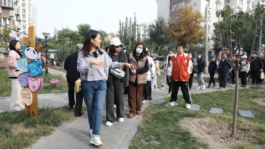 海淀区上地街道到三间房地区学习交流基层治理经验