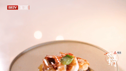 勇于探索味觉新大陆的青年厨师 勇于探索味觉新大陆的青年厨师