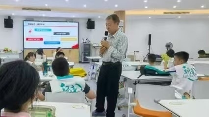 从“不感兴趣”到被“追星”,航天“老兵”开启第二赛道 从“不感兴趣”到被“追星”,航天“老兵”开启第二赛道