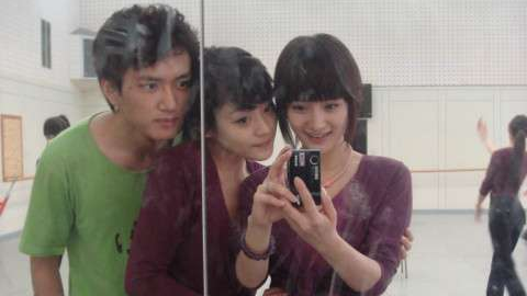 考古杨幂大学上形体课照片