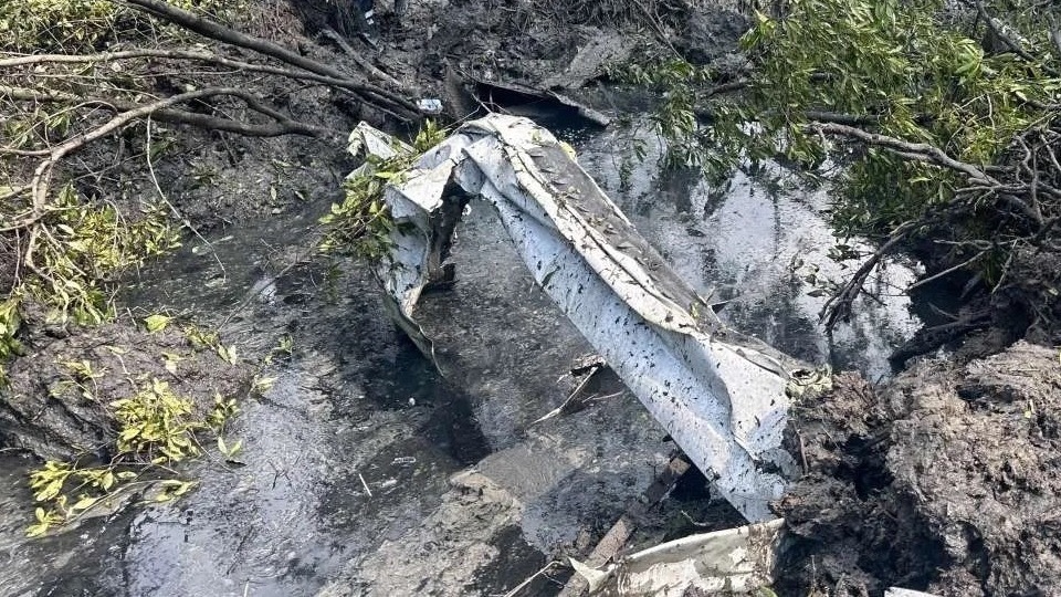 泰国北柳府一小型飞机坠毁,机上7名乘客中5名为中国籍 泰国北柳府一小型飞机坠毁,机上7名乘客中5名为中国籍