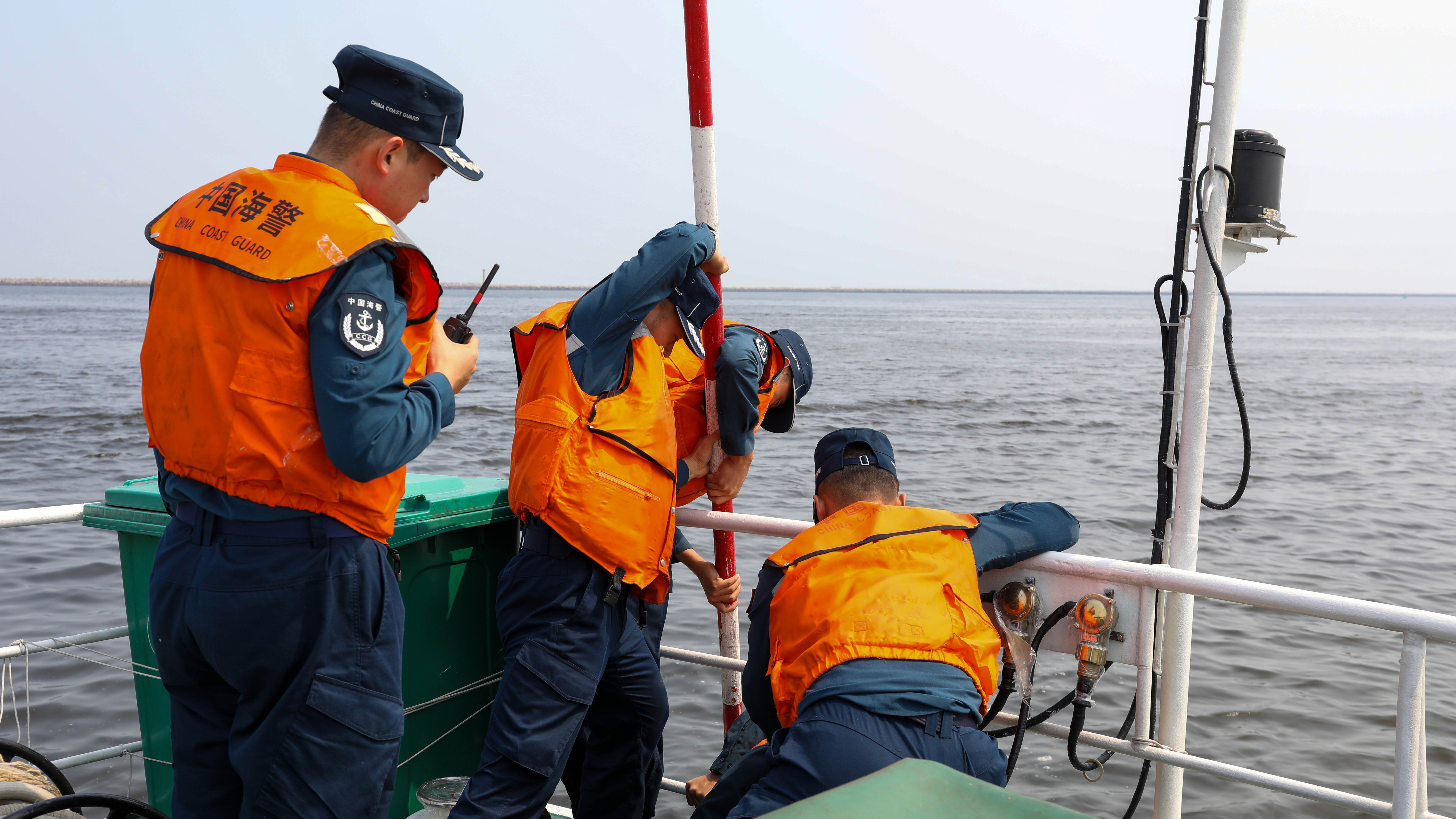 直击:海警舰艇生活细节 直击:海警舰艇生活细节