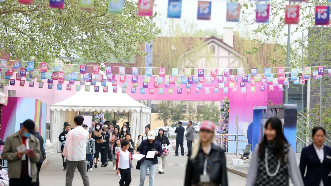 中国影都这几天很热闹 中国影都这几天很热闹