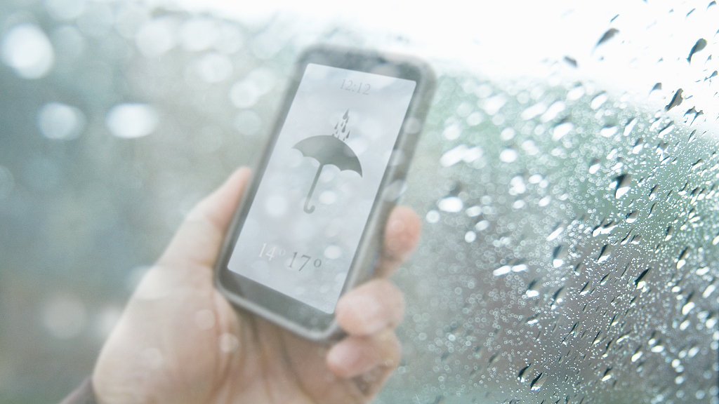 雨一直下，已达大雨量级！今夜，北京南部、东部暴雨