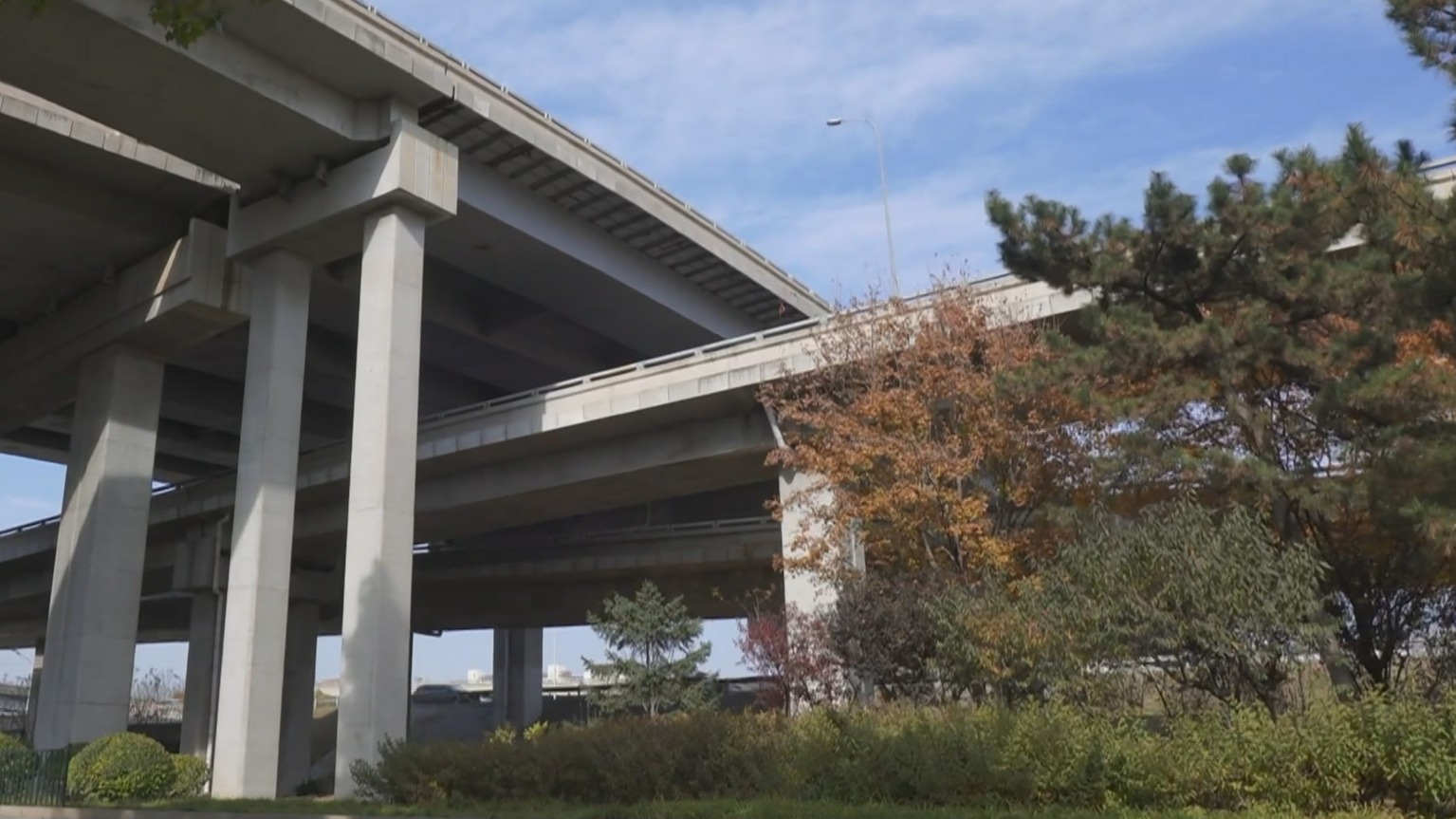 国贸桥下变身“城市客厅” 北京300处桥下空间焕发新生