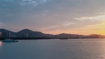总书记治国理政故事｜行稳致远