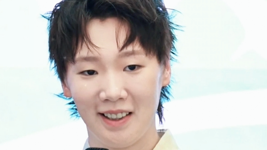 王曼昱新中式造型尽显东方韵味