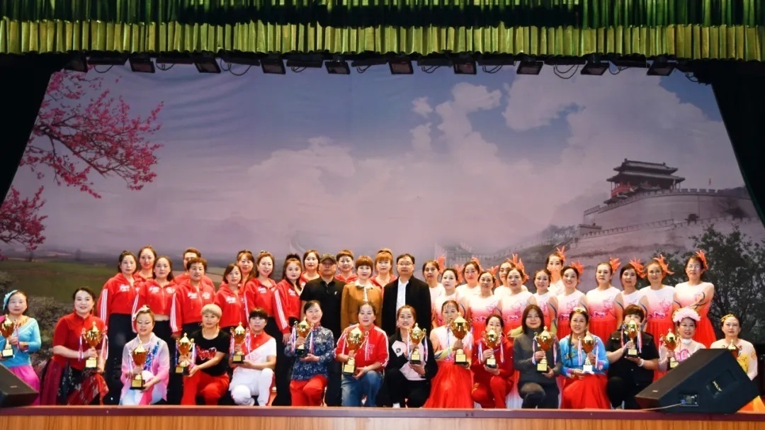 舞动新时代 幸福跳起来！马池口镇首届广场舞展示大赛成功举办