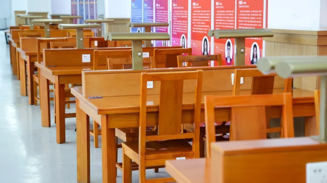 游泳馆、自习室、食堂……驻昌高校上新啦~