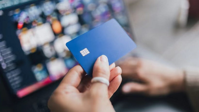 去世12年父亲信用卡欠款滚到2.3万 这笔钱该不该还？