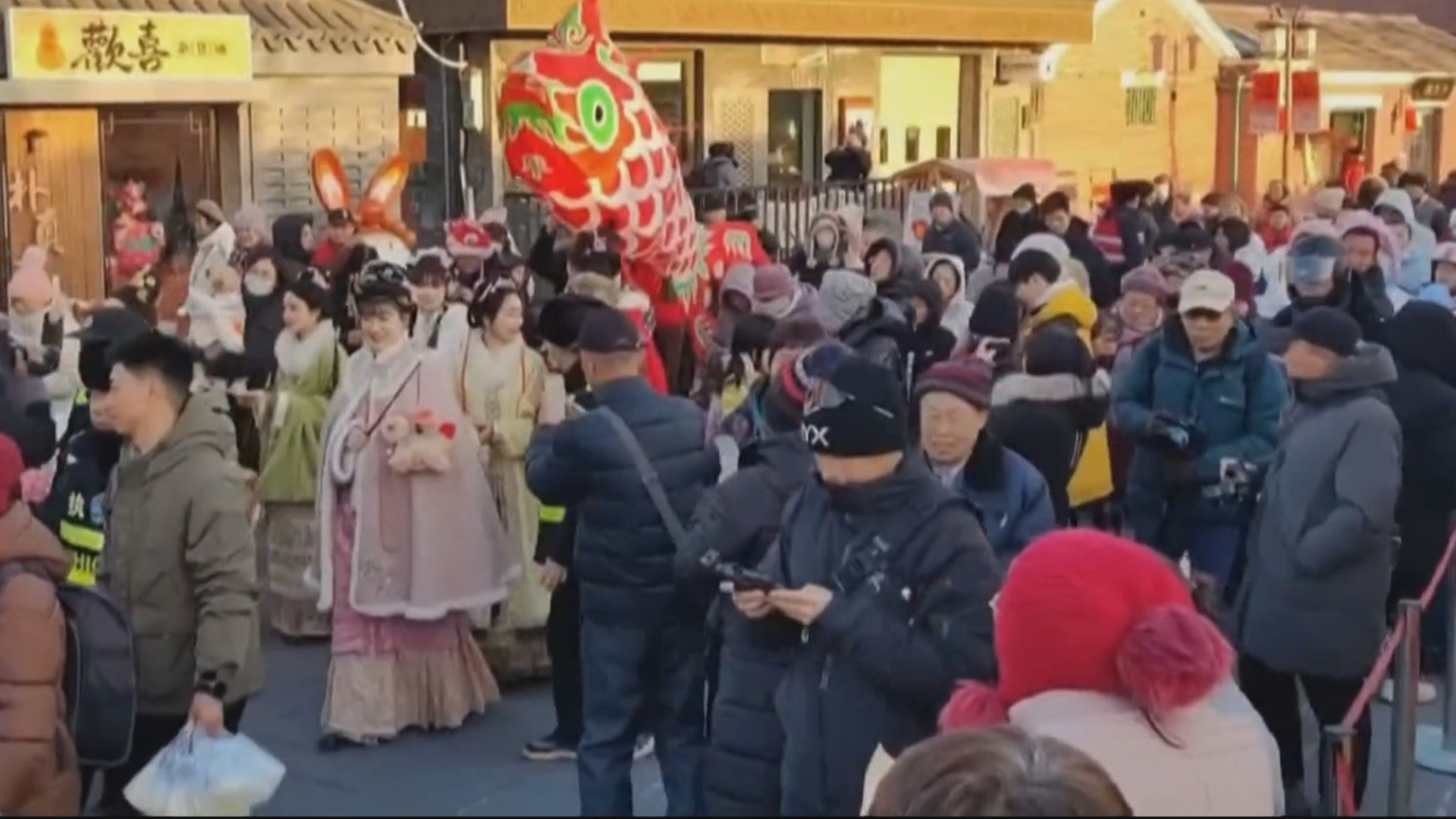 驼铃古道脉动“赛博”心跳 模式口获评国家级旅游休闲街区