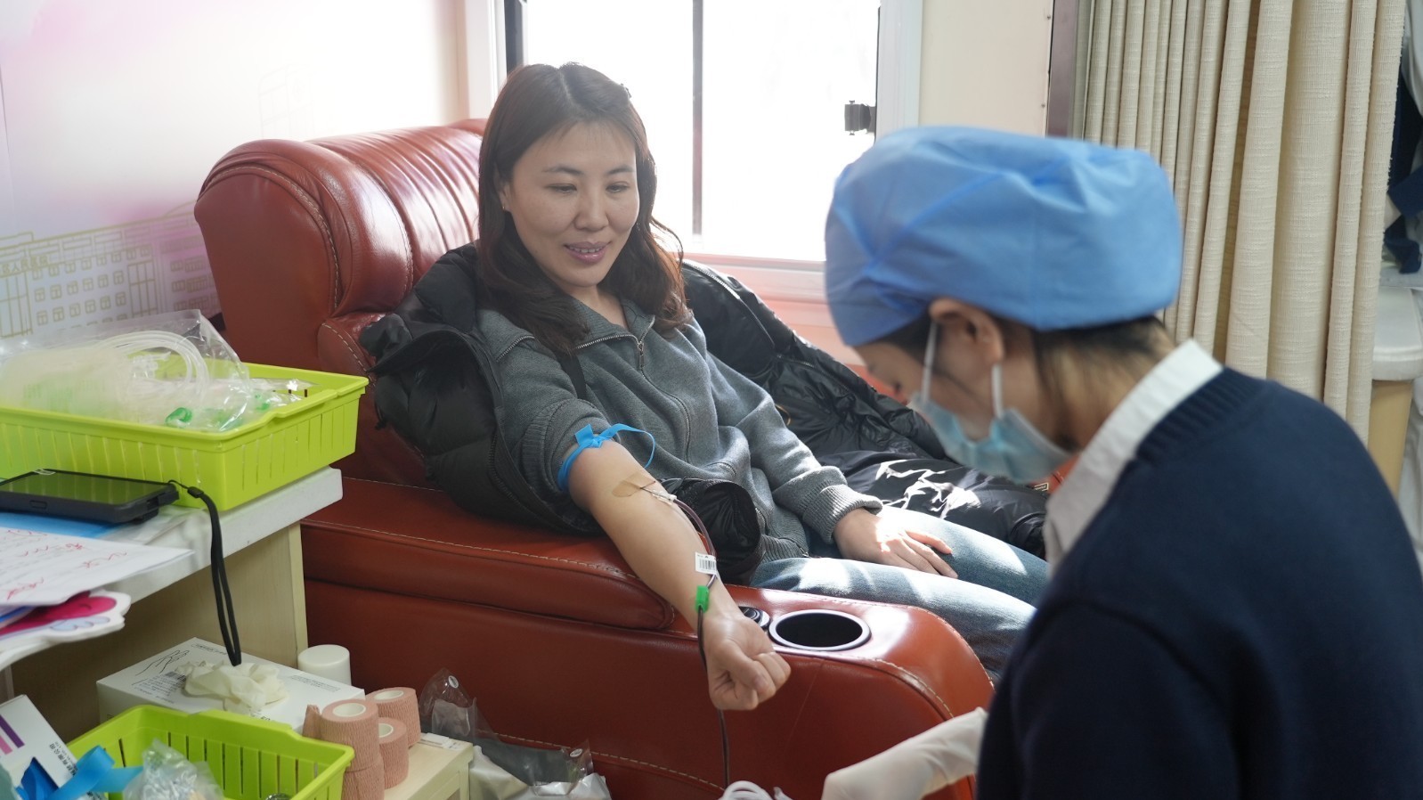 大兴天宫院龙湖天街新献血方舱正式启用 大兴天宫院龙湖天街新献血方舱正式启用