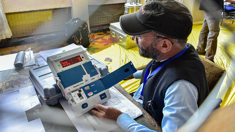 最终计票结果显示印度执政党主导的全国民主联盟赢得大选 最终计票结果显示印度执政党主导的全国民主联盟赢得大选