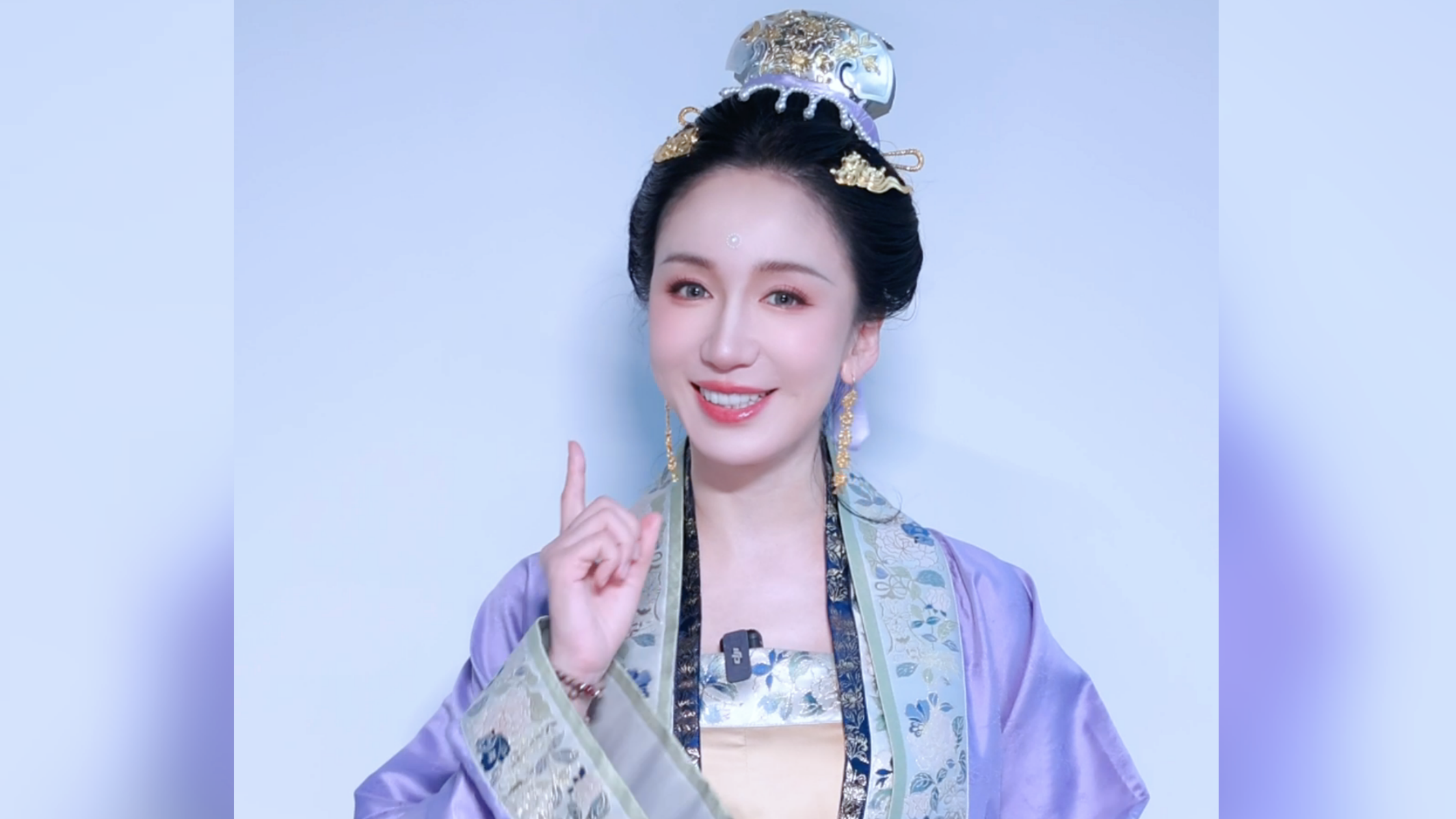 演员娄艺潇喊你参加“北京范儿”短视频大赛啦