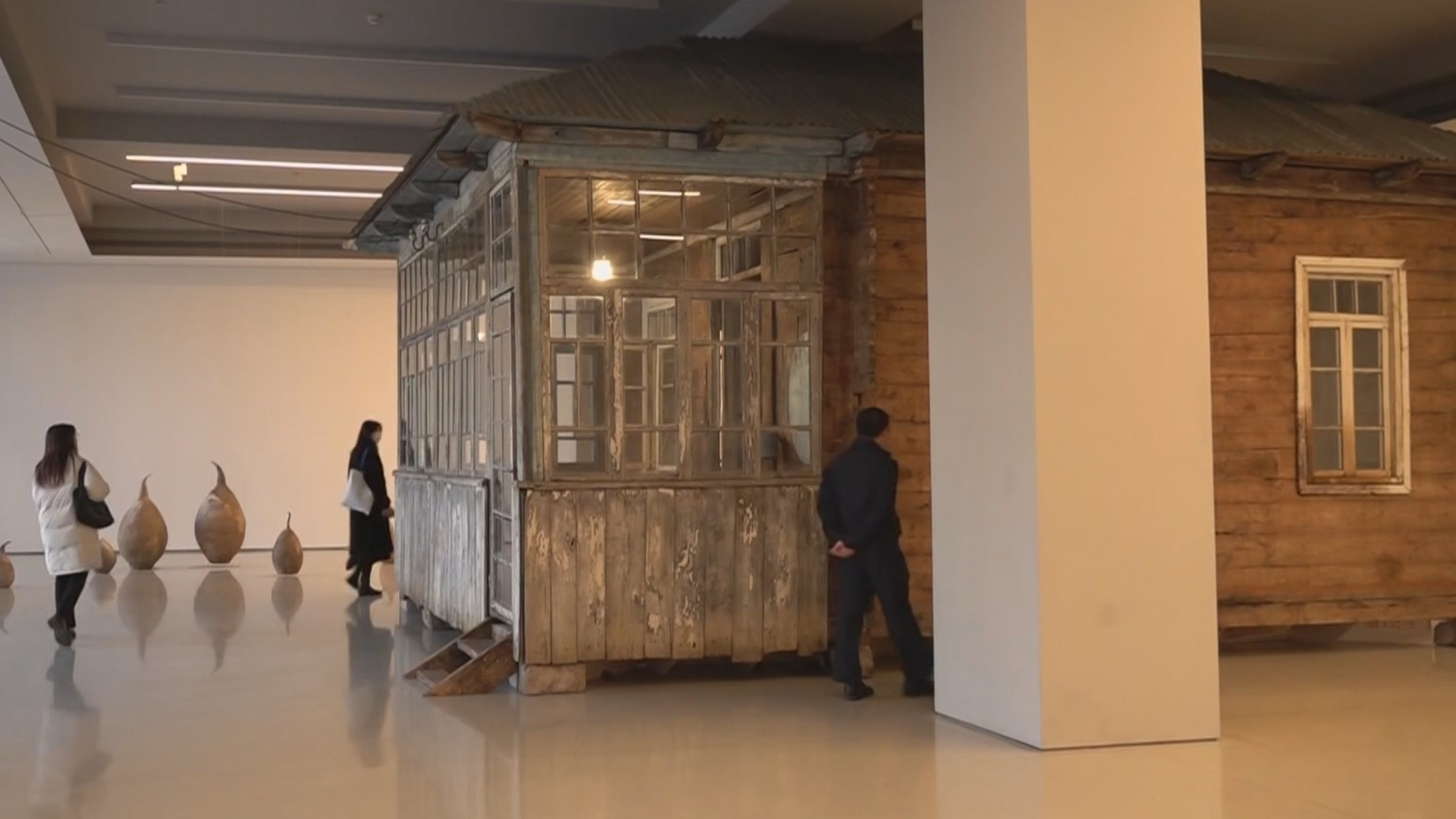 同比增长百分之一百四十 天竺综合保税区文化产品进出口显著增长 同比增长百分之一百四十 天竺综合保税区文化产品进出口显著增长