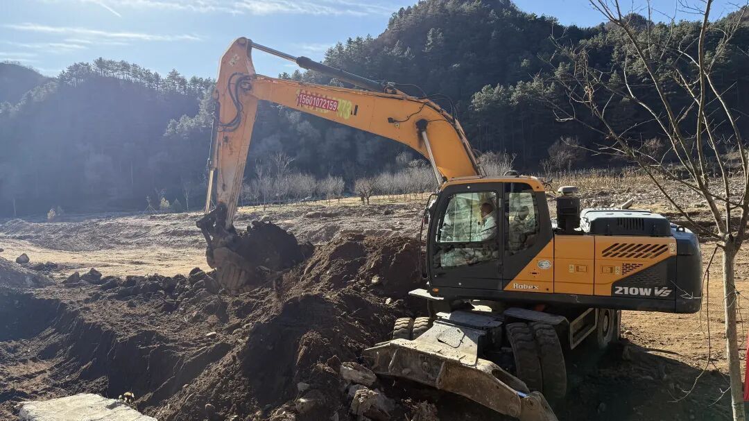 琉璃庙镇乡村公路修复工程开工 琉璃庙镇乡村公路修复工程开工