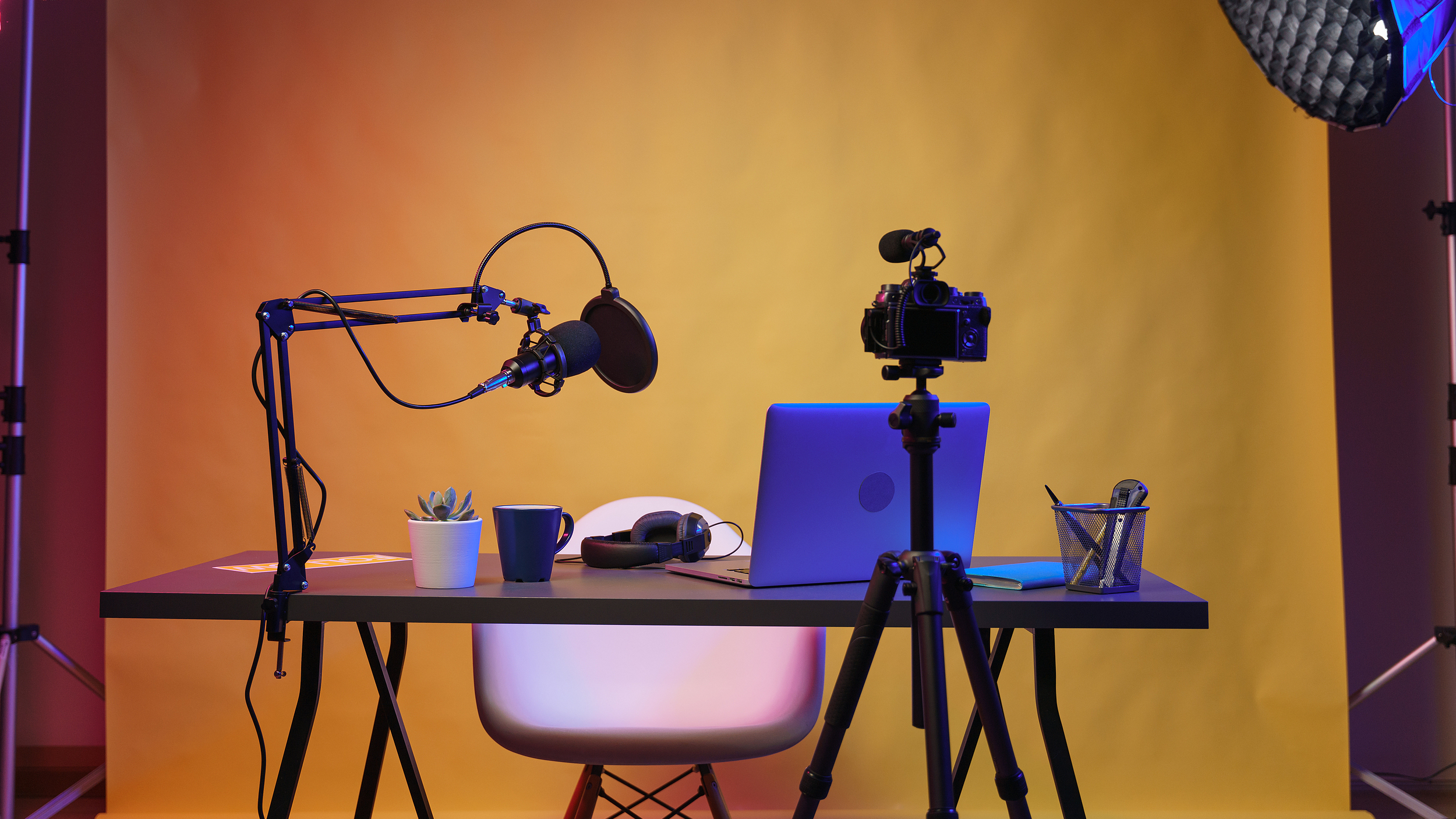 市场监管总局公布4起直播电商领域典型案例 成都快购被罚超2600万 市场监管总局公布4起直播电商领域典型案例 成都快购被罚超2600万