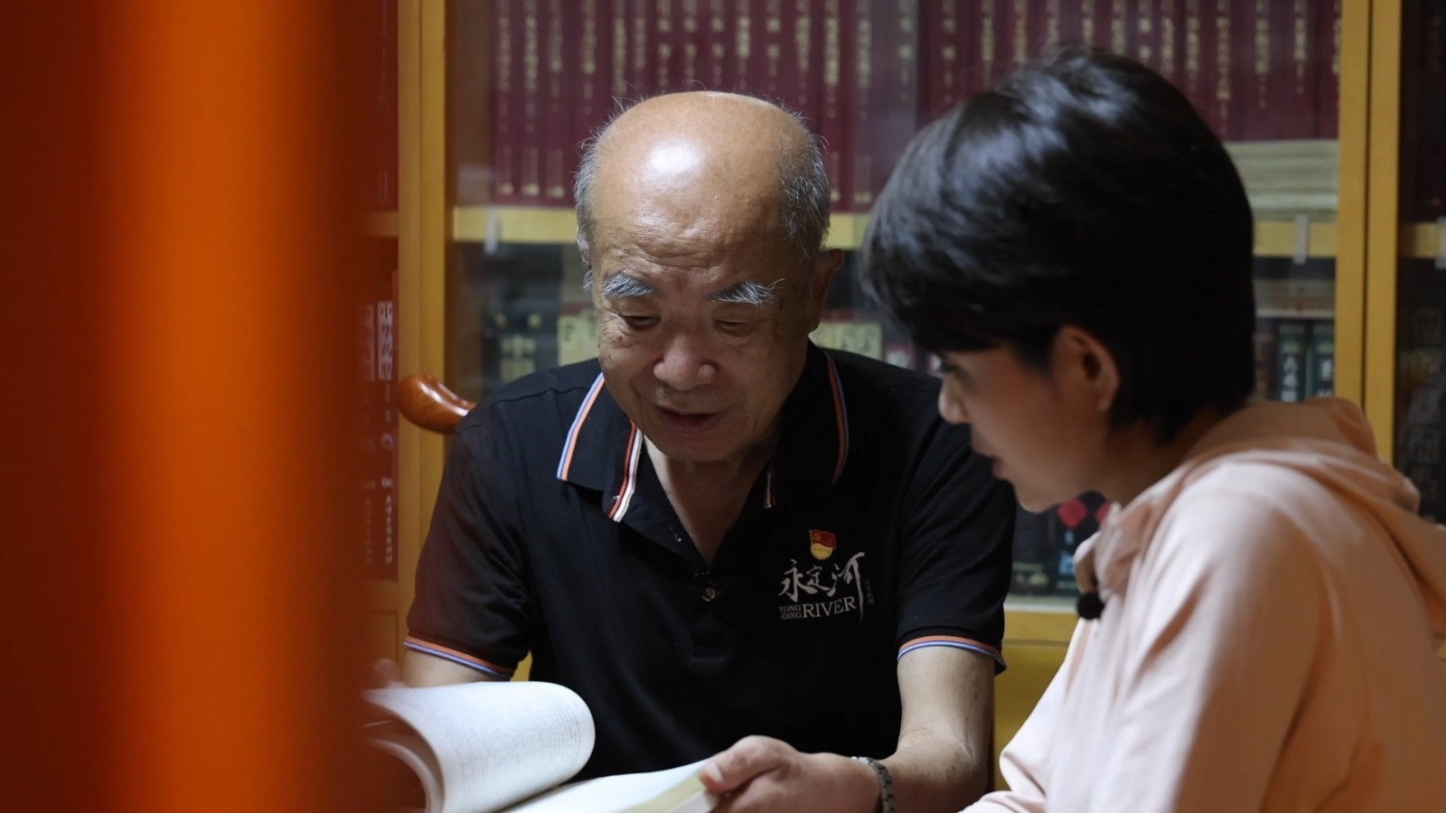 亲历考古发掘触摸久远先民过往 老党员数十年坚守使命守护大河文脉
