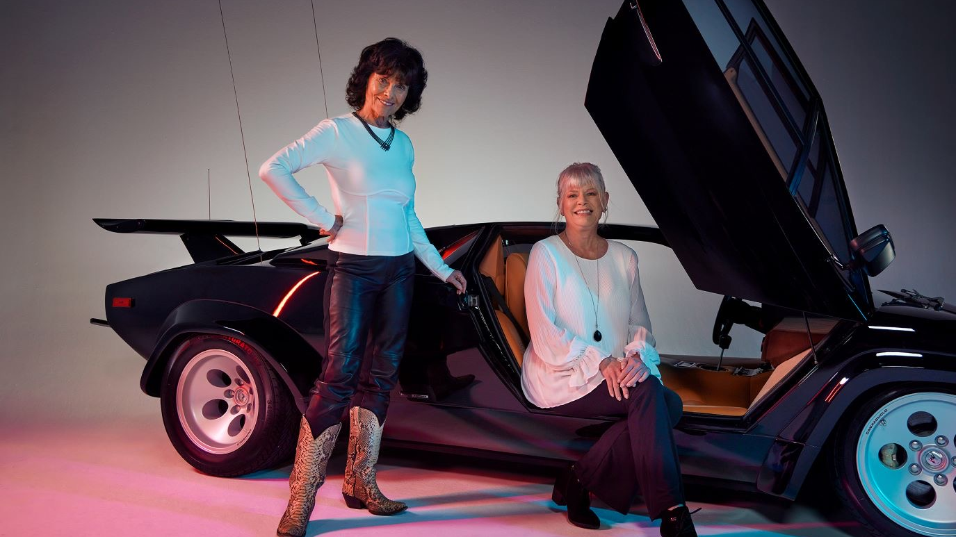 昨日重现:《炮弹飞车》Adrienne和Tara再聚首 昨日重现:《炮弹飞车》Adrienne和Tara再聚首