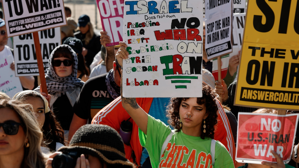 民调：近七成美国民众希望尽快结束对伊朗作战