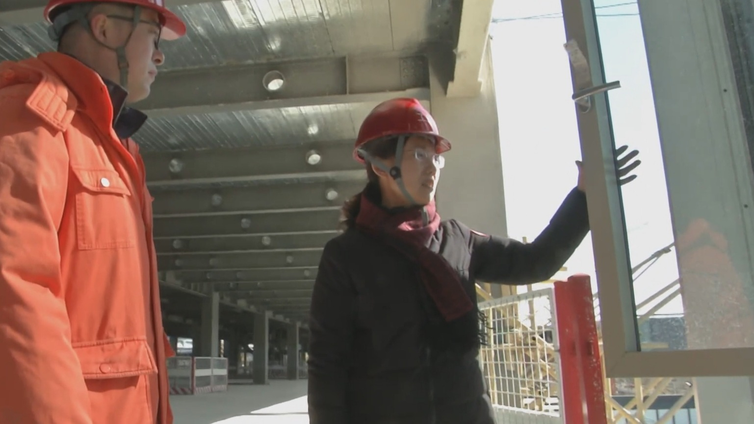 为首都现代化建设书写最美巾帼篇章