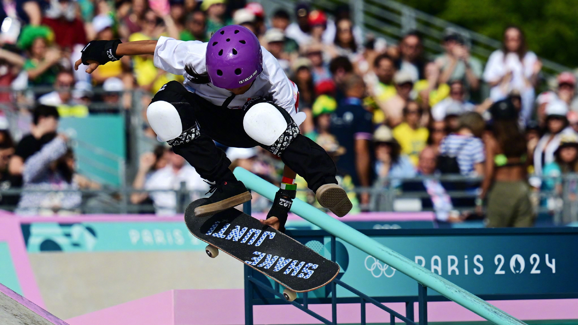 创纪录！14岁“小孩姐”崔宸曦获得滑板女子街式赛第4名