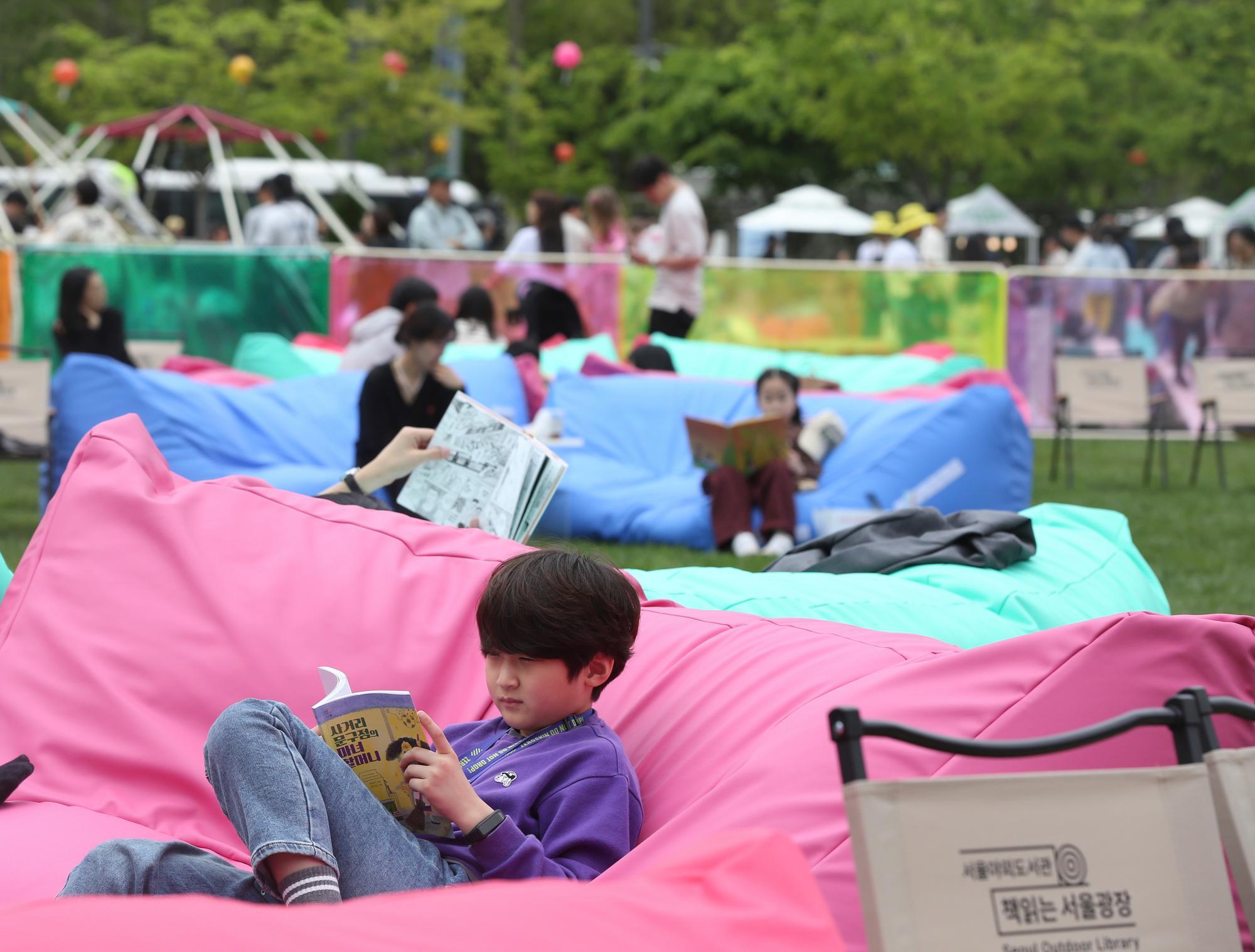 韩国一年级新生数量两年下降15% 创新低 韩国一年级新生数量两年下降15% 创新低