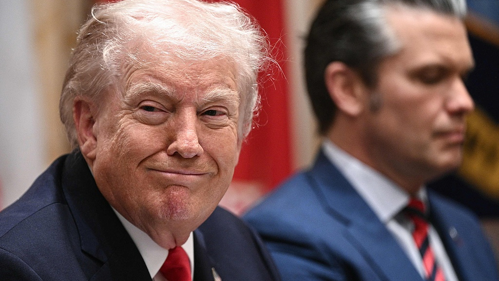 特朗普宣布美国独立250周年活动：白宫草坪看格斗，首都街头飙赛车