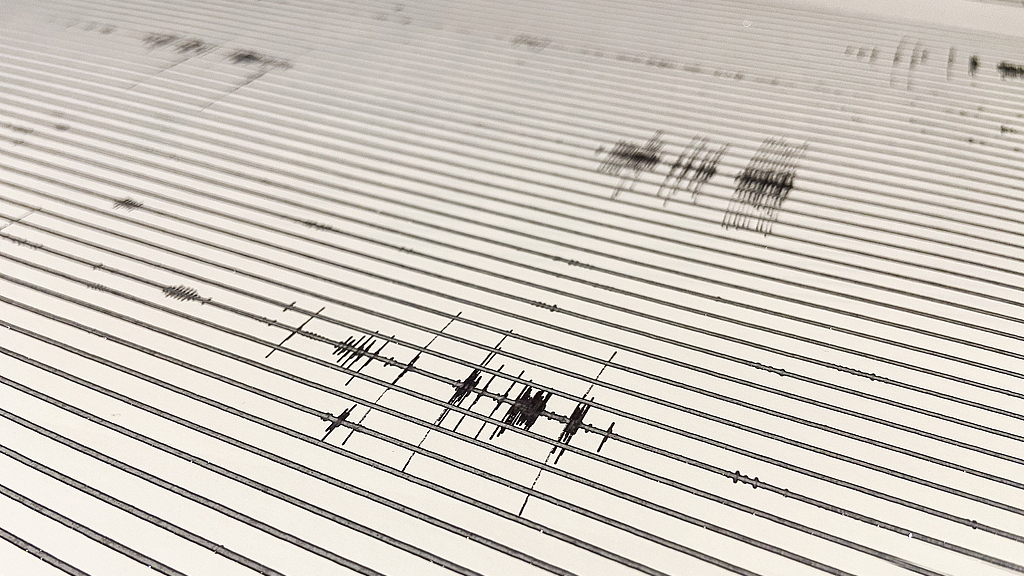 西藏日喀则市定日县发生6.8级地震 已有9人遇难 西藏日喀则市定日县发生6.8级地震 已有9人遇难