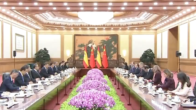 习近平会见西班牙国王费利佩六世