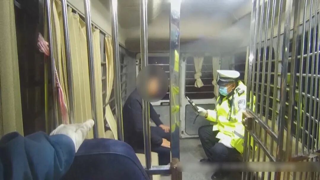 酒后开“智驾”算不算酒驾?法院判了! 酒后开“智驾”算不算酒驾?法院判了!