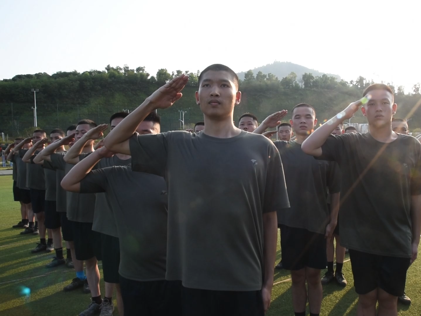 雷锋家乡2024下半年役前教育训练,预定新兵很努力 雷锋家乡2024下半年役前教育训练,预定新兵很努力