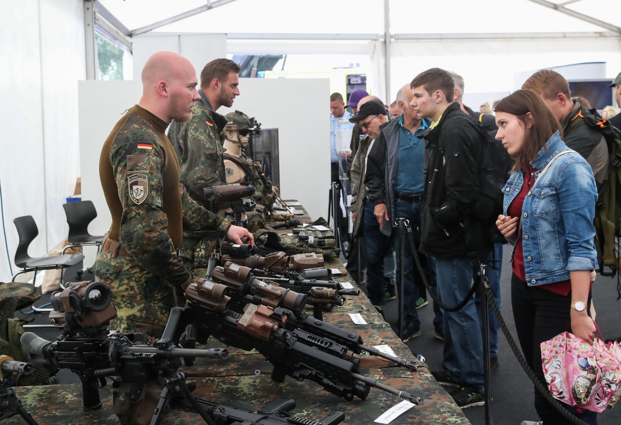 德国军方大量弹药失窃