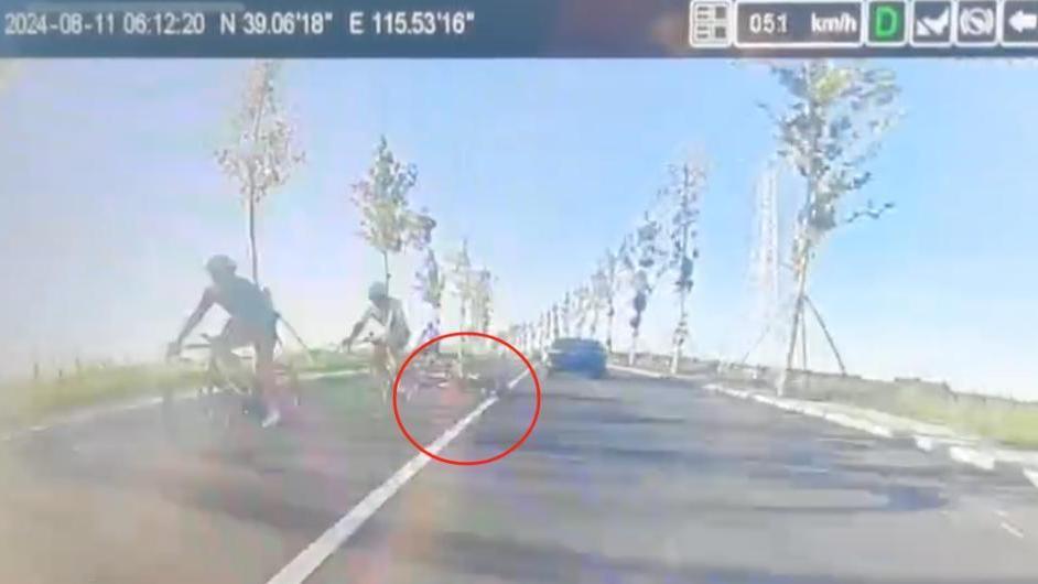 “河北骑行男孩遭碾压身亡案”最新进展:检方对涉事司机不起诉 “河北骑行男孩遭碾压身亡案”最新进展:检方对涉事司机不起诉