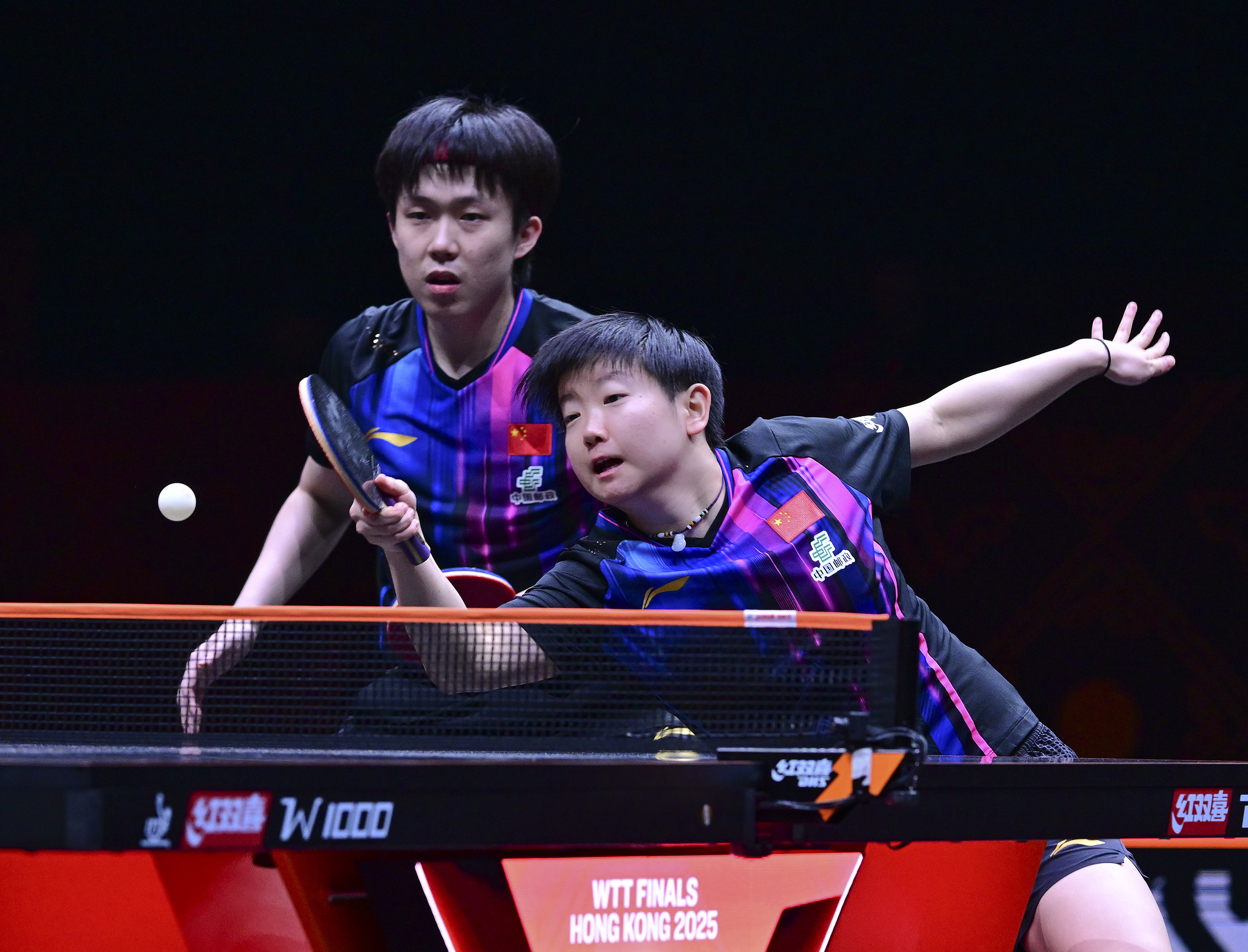 WTT总决赛:“莎头组合”晋级半决赛 国乒锁定女单四强 WTT总决赛:“莎头组合”晋级半决赛 国乒锁定女单四强