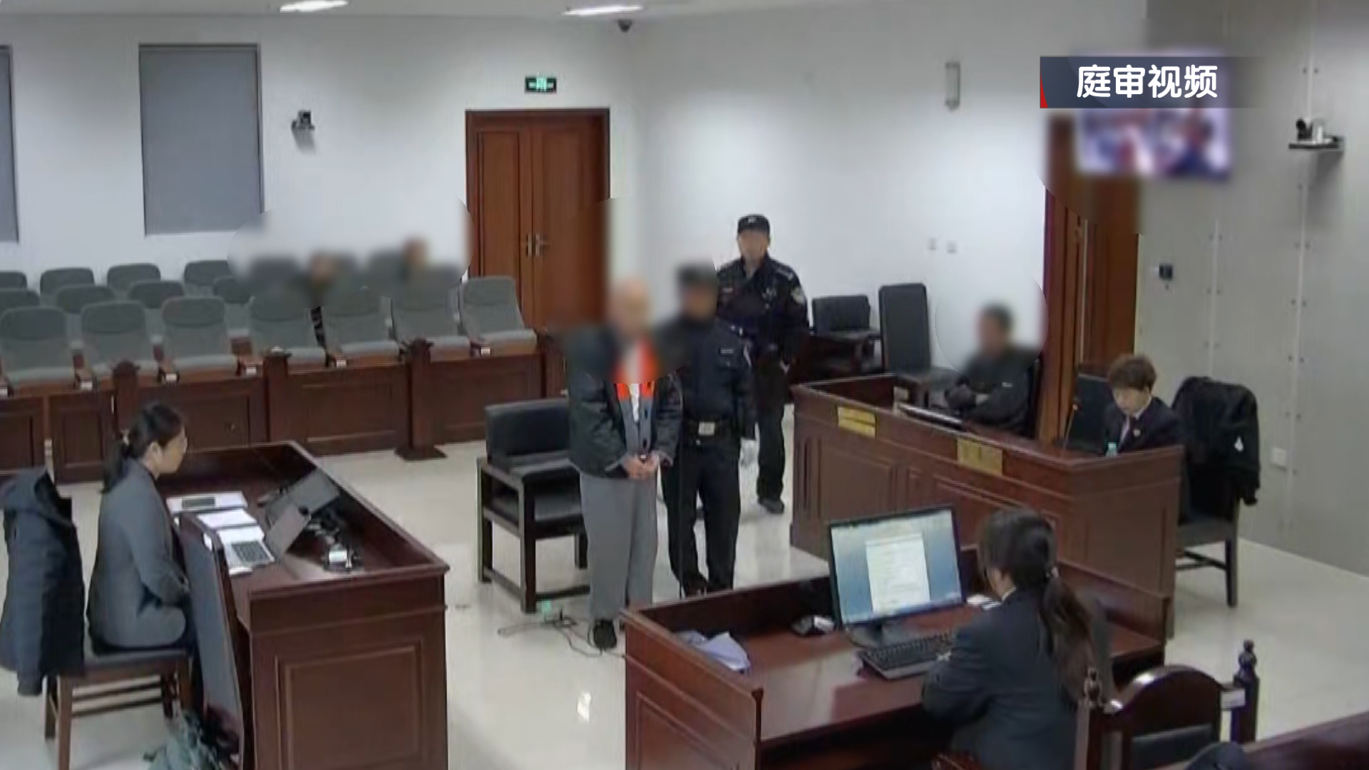 花钱托关系能换名校录取 两男子虚构升学门路诈骗多人