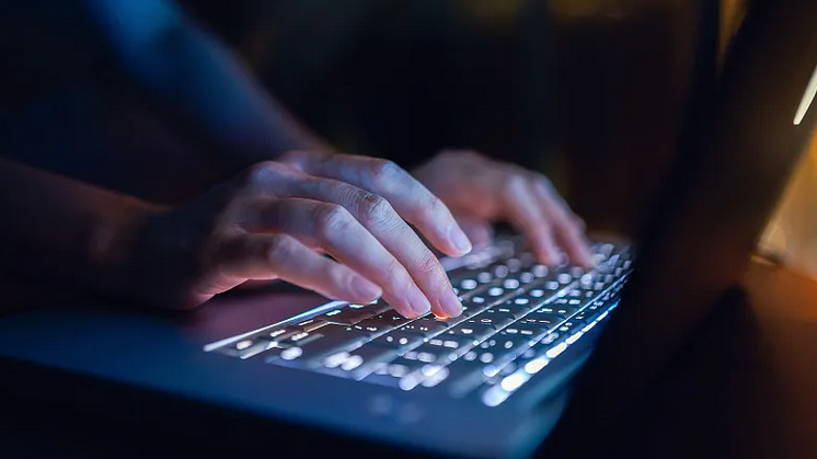 警惕!有人冒用香港殉职消防员家属募捐 警惕!有人冒用香港殉职消防员家属募捐