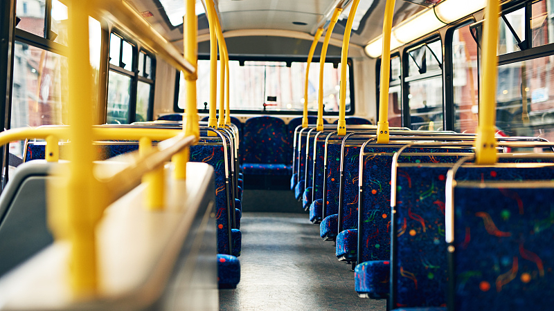 10月19日起，北京公交将优化F86路、421路等线路