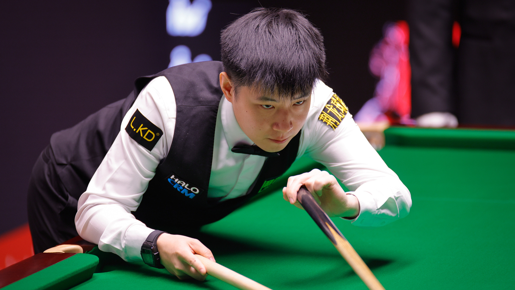 世界斯诺克锦标赛赵心童8-8战平墨菲 晋级悬念继续保留 世界斯诺克锦标赛赵心童8-8战平墨菲 晋级悬念继续保留