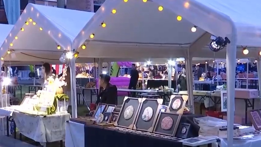 能观影也能享购物优惠 “票根经济”带来假期消费新体验 能观影也能享购物优惠 “票根经济”带来假期消费新体验