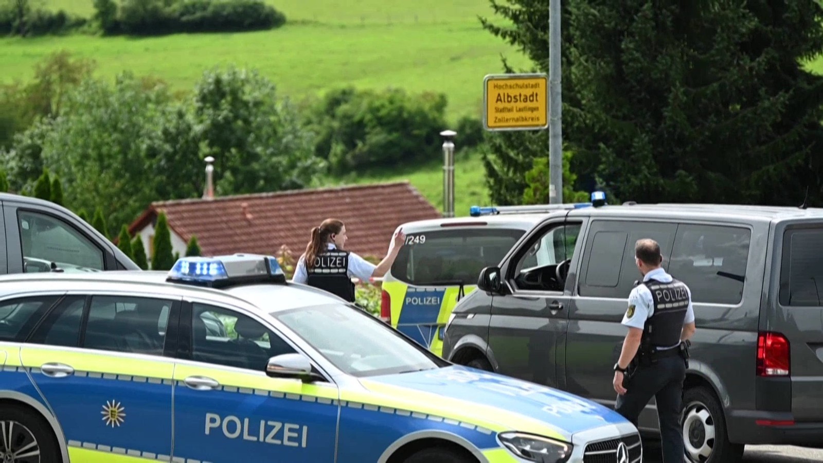 德国南部枪击事件致多人死伤 德国南部枪击事件致多人死伤