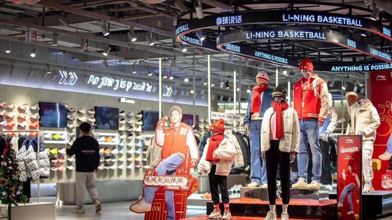 纺织服装行业业绩分化,运动户外成增长亮点 纺织服装行业业绩分化,运动户外成增长亮点