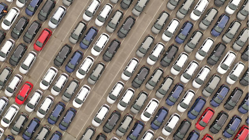 英国11月汽车产量暴跌30%,创44年最低 英国11月汽车产量暴跌30%,创44年最低