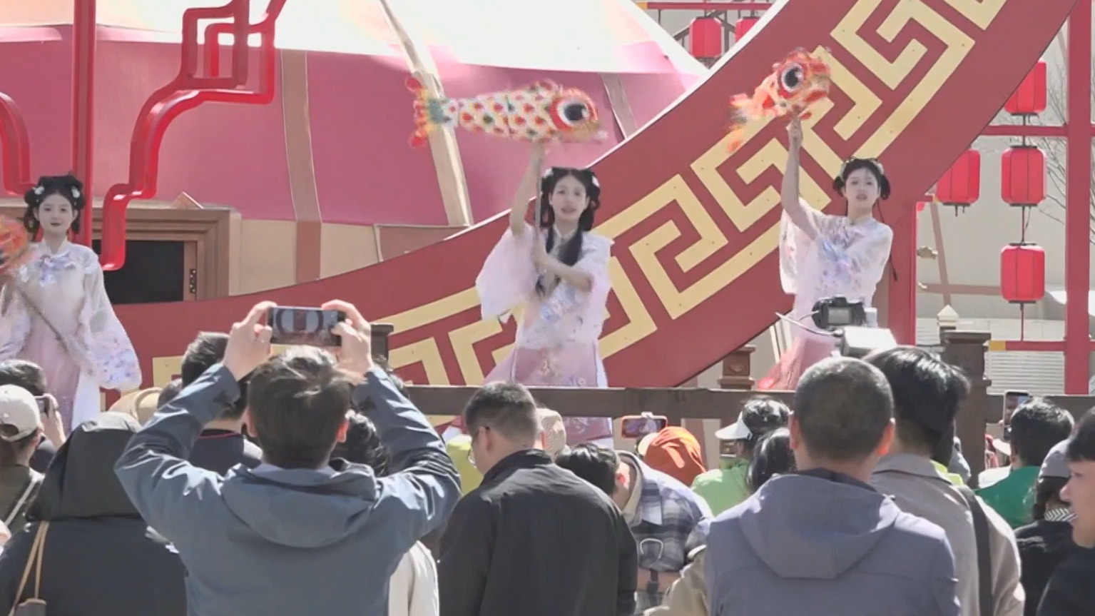 消费升级彰显文旅新态势 “五一”假期全市接待游客一千八百八十二点七万人次 消费升级彰显文旅新态势 “五一”假期全市接待游客一千八百八十二点七万人次