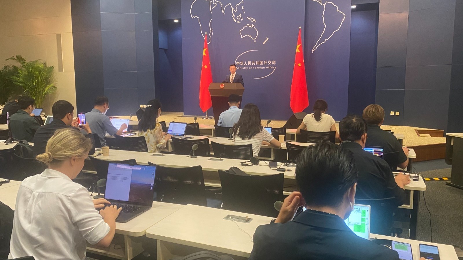 联合国称2030年可持续发展议程落实情况滞后?外交部回应 联合国称2030年可持续发展议程落实情况滞后?外交部回应