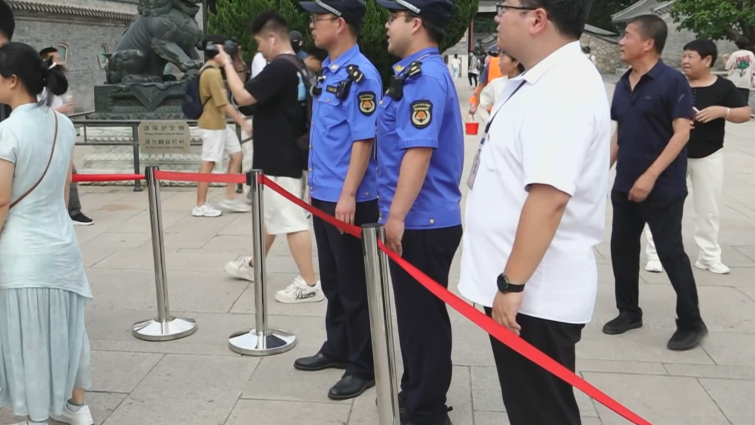 城管执法部门启动暑期旅游环境秩序专项保障行动