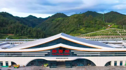 尾冲刺！西十高铁开通进入倒计时