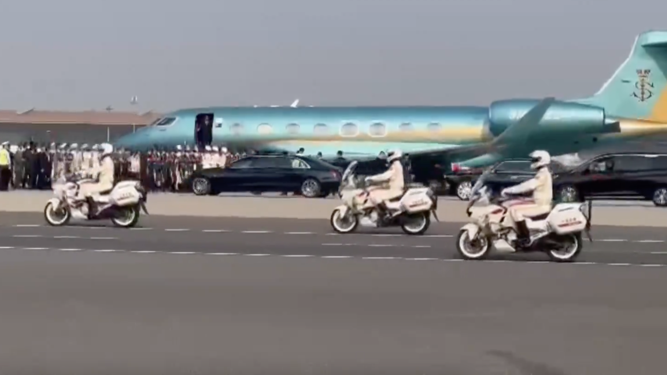 马来西亚最高元首易卜拉欣·伊斯干达抵达北京